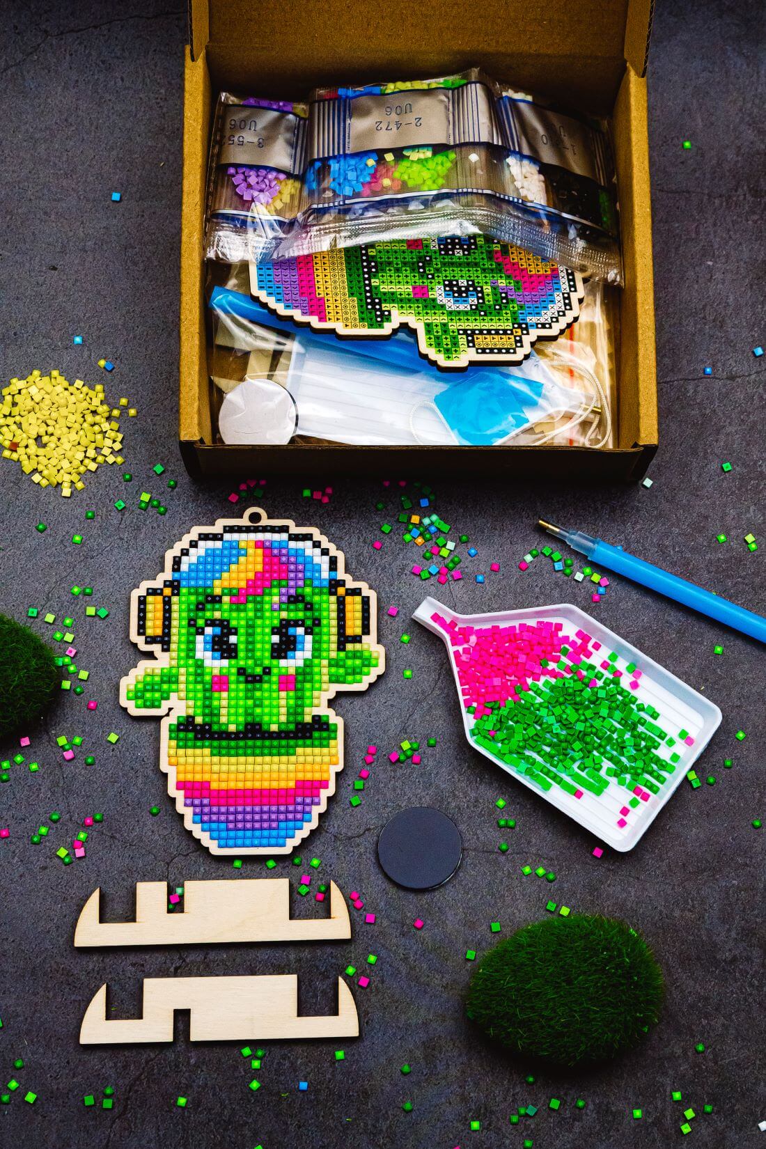 Diamond painting - U06e - Pendant "Сactus with heardphones" Image 5