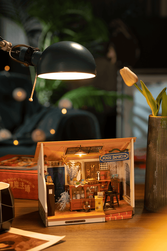 RB016E - Чарівний Емпоріум Кікі