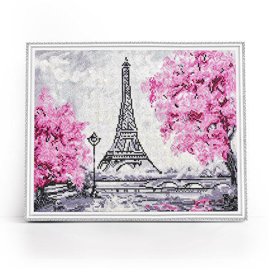 LG255E - Эйфелева башня в цвету