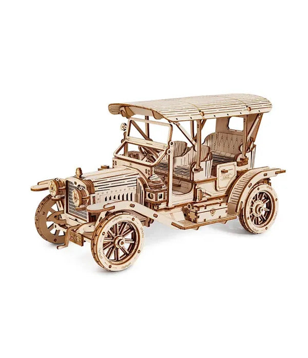 RA011e - Vintage Car